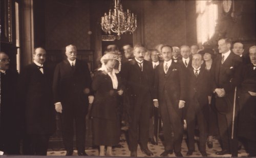 Recepción en el Consejo de Ciento del Ayuntamiento de Barcelona Recepción en el Consejo de Ciento del Ayuntamiento de Barcelona