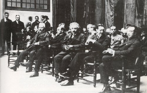 Einstein visita la Escuela Industrial de Barcelona